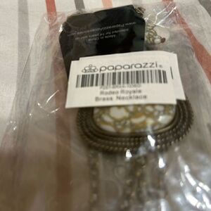 NWT Brass paparazzi ring